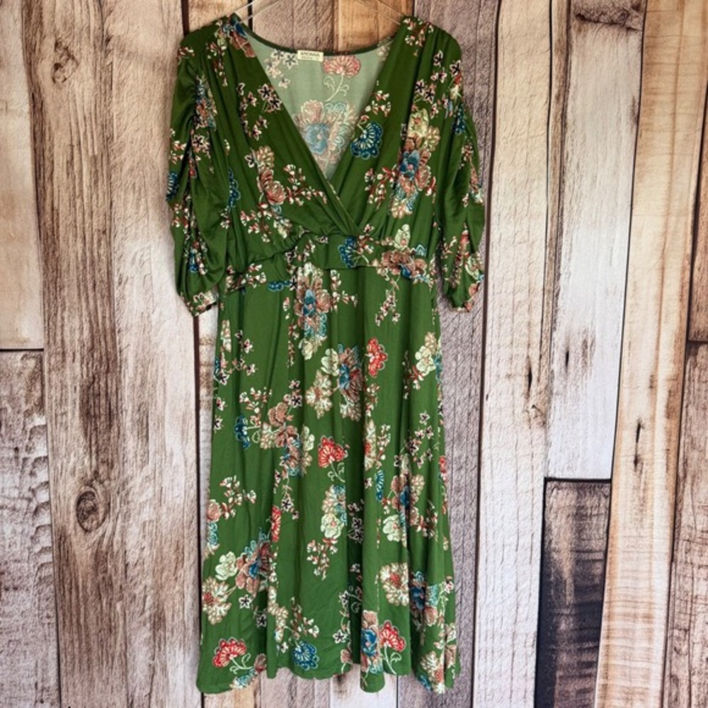 Kiyonna‎ Dress Green Velour Floral Size 2X Midi Faux Wrap Made in USA Plus